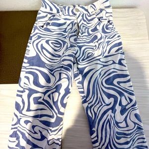 I’m selling these jeans just because I am cleaning out my closet but super fun!